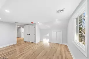 221 N Ave E, Cranford Township, NJ 07016 - Photo 9