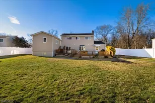 63 W William St, Lincoln Park, NJ 07035 - Photo 25