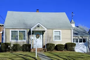 38 Sherwood St, Clifton, NJ 07013 - Photo 1