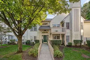 11 Evergreen Dr, Clifton, NJ 07014 - Photo 17