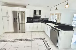 29 Tall Timber Dr, Morris Township, NJ 07960 - Photo 7