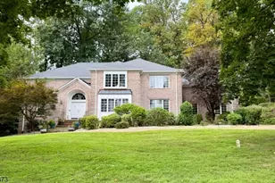 29 Tall Timber Dr, Morris Township, NJ 07960 - Photo 1