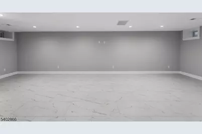 117 W Oak St, Bernards Township, NJ 07920 - Photo 43