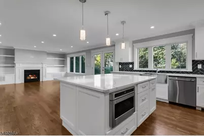 117 W Oak St, Bernards Township, NJ 07920 - Photo 21