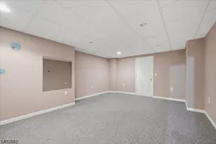 13 Old Schoolhouse Rd, Bethlehem Township, NJ 08802 - Photo 29