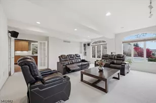 13 Old Schoolhouse Rd, Bethlehem Township, NJ 08802 - Photo 17