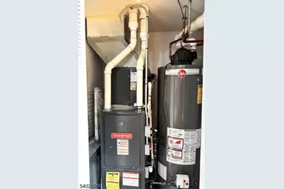 104 Luttgen Pl #4, Linden, NJ 07036 - Photo 13