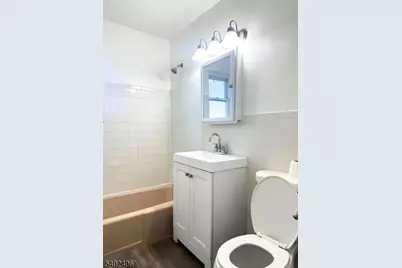 2428 Saint Georges Ave #B6, Rahway, NJ 07065 - Photo 11