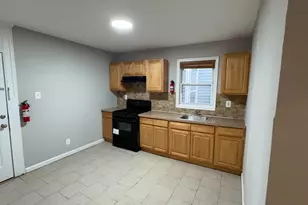 76 Halstead St, Newark, NJ 07106 - Photo 3