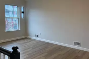 86 Vaughan Dr, Newark, NJ 07103 - Photo 3