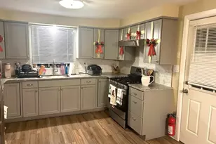 60 Bank St, Midland Park, NJ 07432 - Photo 9