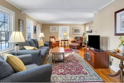 247 Hillside Ave, Chatham, NJ 07928 - Photo 7