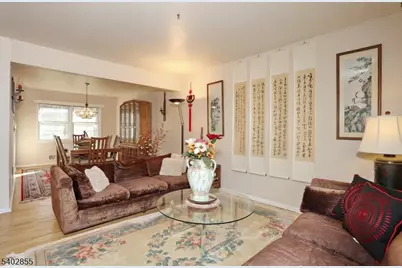 18 Schirra Dr, Wanaque, NJ 07465 - Photo 9