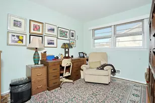 18 Schirra Dr, Wanaque, NJ 07465 - Photo 25