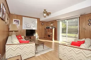 18 Schirra Dr, Wanaque, NJ 07465 - Photo 29