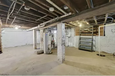 63 Wyckoff Ave, Waldwick, NJ 07463 - Photo 9