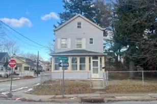 63 Wyckoff Ave, Waldwick, NJ 07463 - Photo 3