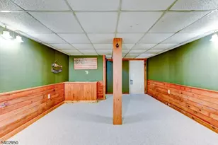 13 Pochuck Dr, Vernon, NJ 07461 - Photo 21