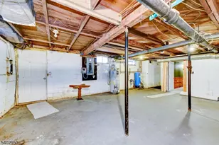 13 Pochuck Dr, Vernon, NJ 07461 - Photo 23