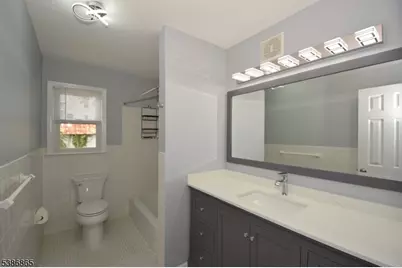 40 Glaser Ave, Raritan, NJ 08869 - Photo 9