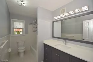 40 Glaser Ave, Raritan, NJ 08869 - Photo 9