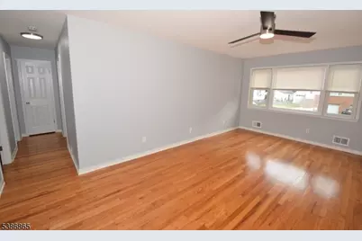 40 Glaser Ave, Raritan, NJ 08869 - Photo 17