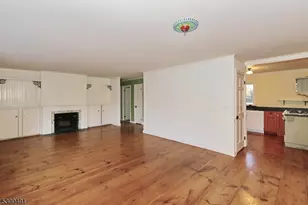 10 Red Maple Ln, Kenilworth, NJ 07033 - Photo 9