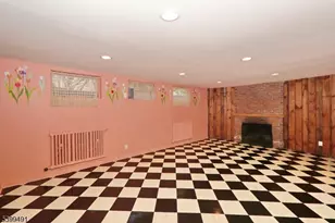 10 Red Maple Ln, Kenilworth, NJ 07033 - Photo 23