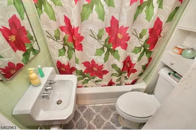 214 Ashland Ave, Bloomfield, NJ 07003 - Photo 23