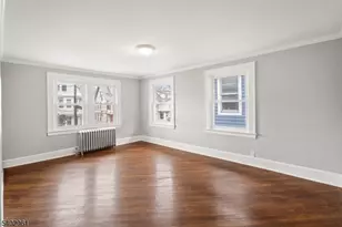 23 Tiffany Pl, Irvington, NJ 07111 - Photo 5