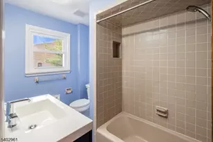 23 Tiffany Pl, Irvington, NJ 07111 - Photo 7