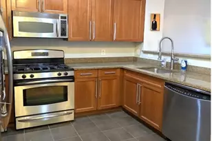 30 Freedom Way, Jersey City, NJ 07305 - Photo 11