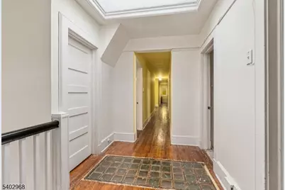 229 Ballantine Pkwy, Newark, NJ 07104 - Photo 23