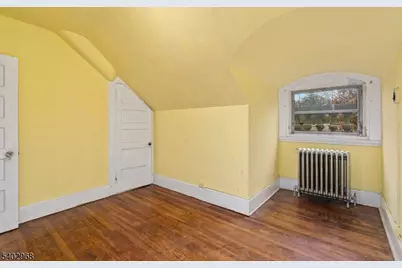 229 Ballantine Pkwy, Newark, NJ 07104 - Photo 25