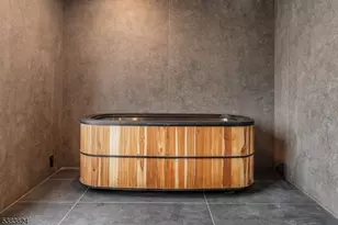 431 Dr Mlk Jr Blvd, East Orange, NJ 07018 - Photo 35