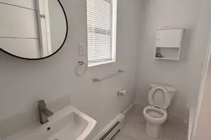 60 James St, Newark, NJ 07102 - Photo 3