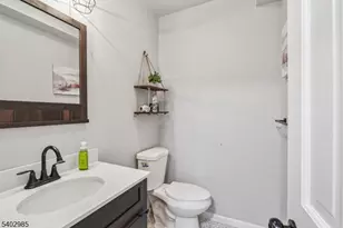 4 Tow Path Cres, Totowa, NJ 07512 - Photo 11