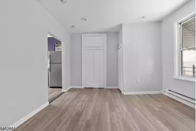 211 N 13th St, Newark, NJ 07107 - Photo 9