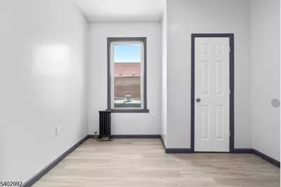 211 N 13th St, Newark, NJ 07107 - Photo 5