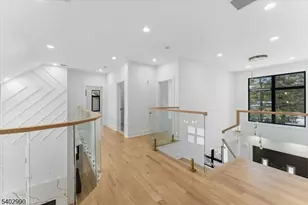 83 Falcon Rd, Livingston, NJ 07039 - Photo 25