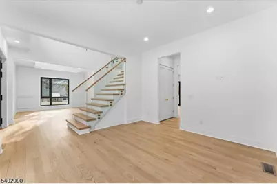 83 Falcon Rd, Livingston, NJ 07039 - Photo 5