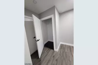 93 Hughes St #2, Maplewood, NJ 07040 - Photo 11