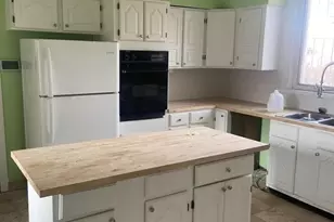 725 Elizabeth Ave, Newark, NJ 07112 - Photo 3