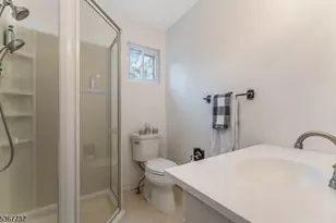 4 Orchid Pl, Clinton Township, NJ 08833 - Photo 27