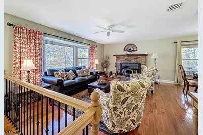 40 Hayward Rd, Sparta Township, NJ 07871 - Photo 9