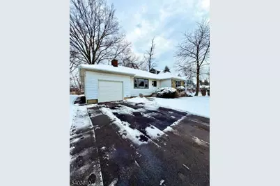 19 Pitt Rd, Springfield, NJ 07081 - Photo 5