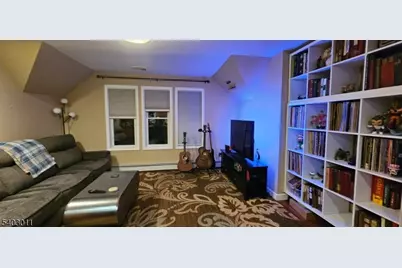 49 Harrison Rd, 2nd Floor, Riverdale, NJ 07457 - Photo 3