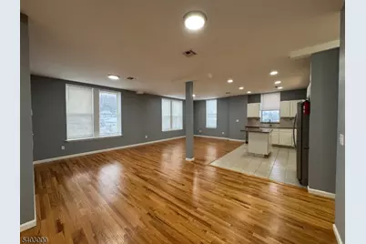 610 Devon St #3, Kearny, NJ 07032 - Photo 5