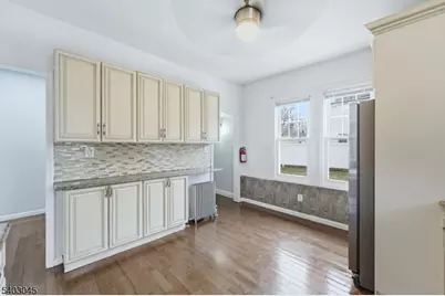 14 Vassar Ave, Newark, NJ 07112 - Photo 19