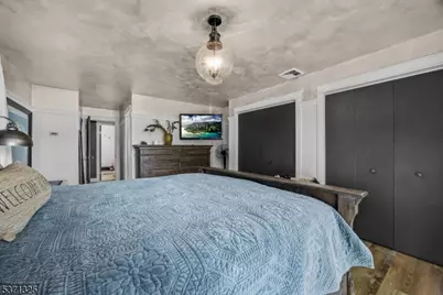 590 W Shore Trl, Sparta Township, NJ 07871 - Photo 15